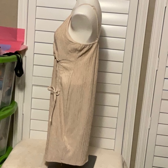 SHEIN Tan Gold Spaghetti Strap Slip Midi Dress - Picture 4 of 9